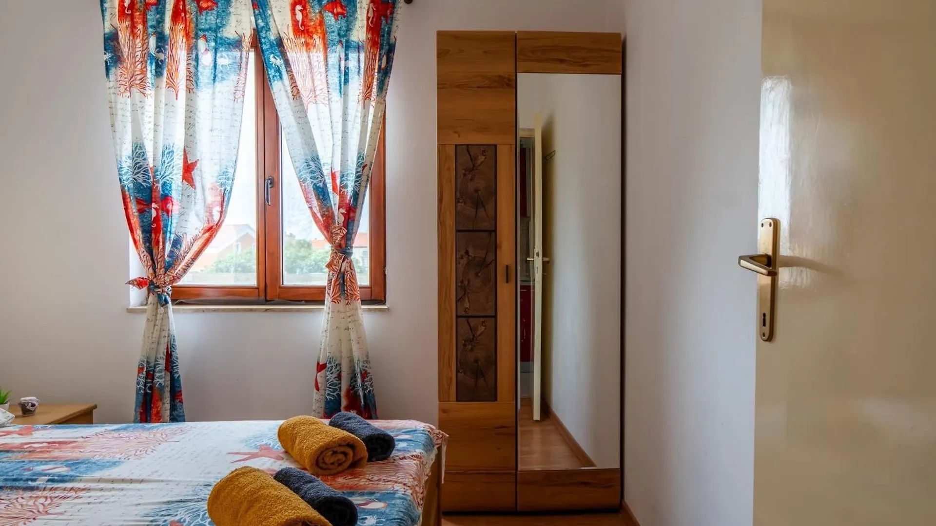 Apartments With A Parking Space Privlaka, Zadar - 23483 كرواتيا